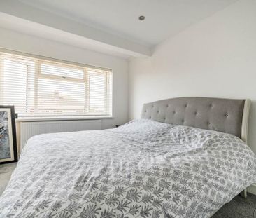 5 bedroom semi-detached house to rent - Photo 5