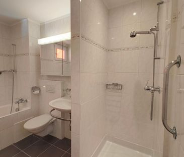 Charming through-house apartment in the attic, with 2 terraces - Photo 2