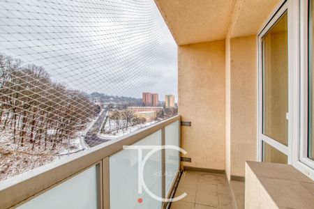 Pronájem bytu 1+kk a garsoniéry 28 m² - Fotografie 4