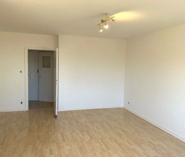 Renovierte 1-Zimmer-Wohnung mit Südbalkon in Leverkusen-Lützenkirchen! - Foto 4