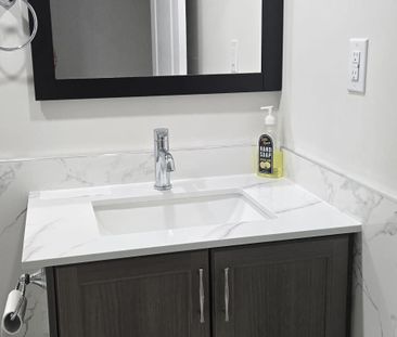 For Lease - 22 Valleyscape Trail, Caledon, Ontario - Photo 2