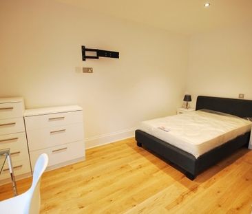 3 Bed - Grainger Street, Newcastle - Photo 1