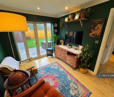 4 bedroom detached house to rent - Photo 3