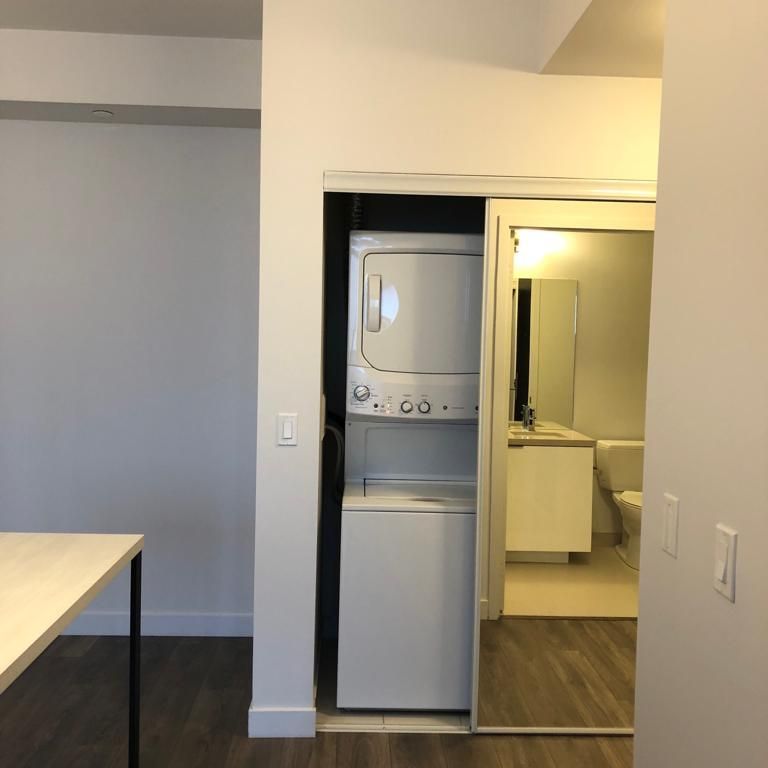 For Lease - 8 Eglington Avenue Unit# 1906, Toronto, Ontario - Photo 1