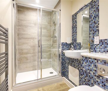 2 bedroom Flat in Fleming Place, Bracknell - Photo 6