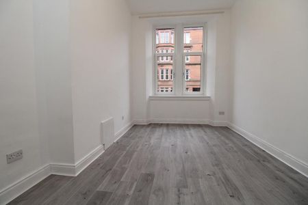3 bedroom flat to rent - Photo 5