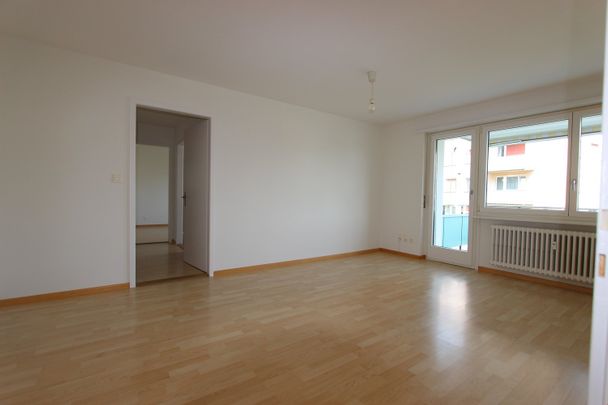 4 Zimmer, 71 m², 2. Stock - Photo 1