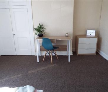 5 bedroom terraced house to rent - Photo 1