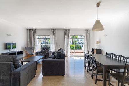 Duplex en alquiler en Marbella, Marbella - Photo 3