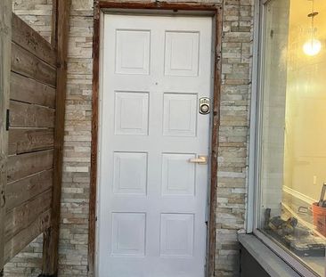 For Lease - 78 Geneva Street Unit# 4 (Front), St. Catharines, Ontario - Photo 3