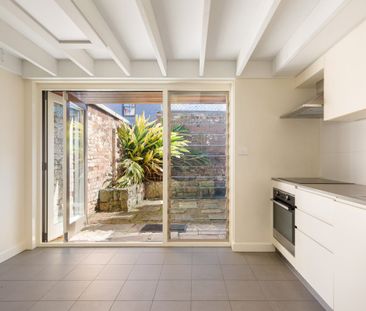 Unfurnished terrace over 3 levels - Photo 1