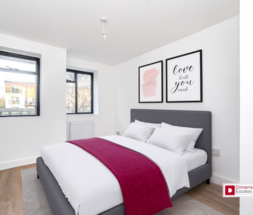 1 bedroom in a flat share to rent - Photo 1