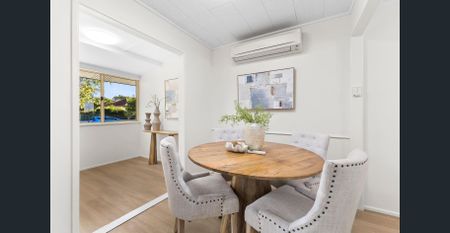 Fully renovated 4-bedroom cottage in quiet Zillmere street - Photo 2