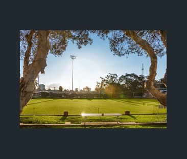 MODERN ELEGANCE – Luxury easy care living - Photo 5