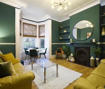 1 bedroom in a house share to rent - Photo 1