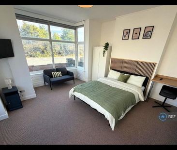 1 bedroom in a house share to rent - Photo 5