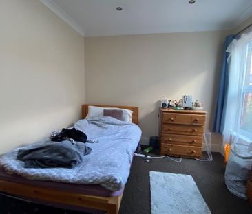 5 bedroom terraced house to rent - Photo 5