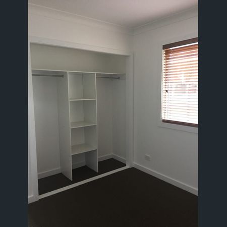 Low-Maintenance Living in Prime Location - Photo 3