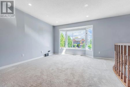 34 KINGSWOOD DRIVE N - Photo 5