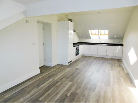 2 bedroom apartment to rent - Photo 2