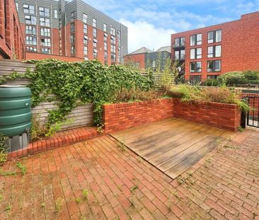 3 bedroom townhouse to rent - Photo 1