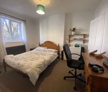 3 bedroom maisonette to rent - Photo 4