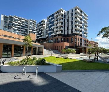 421/21 Meredith Street - Photo 2