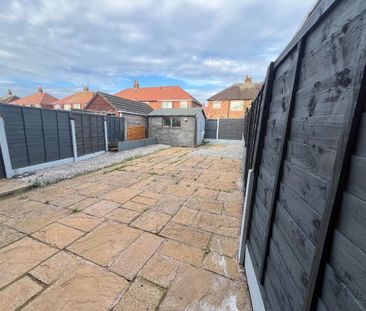 3 bedroom semi-detached house to rent - Photo 6