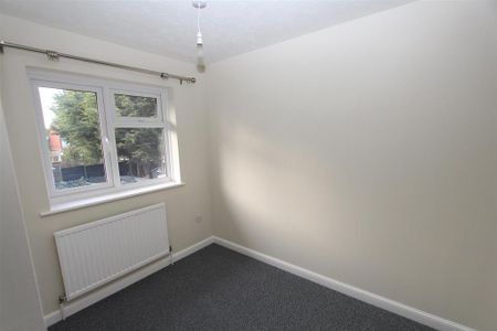 2 bedroom detached house to rent - Photo 4