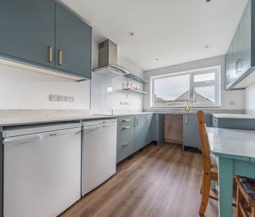 3 bedroom detached bungalow to rent - Photo 6