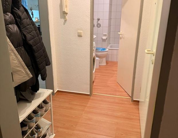 1,5/2 Zimmer Wohnung NUR Anfragen mit Wohnberechtigungsschein! - Foto 1