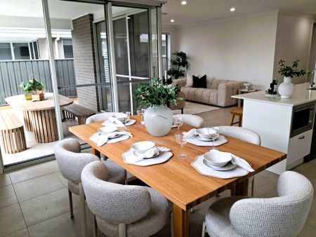 Secure Southlakes Estate - Photo 2