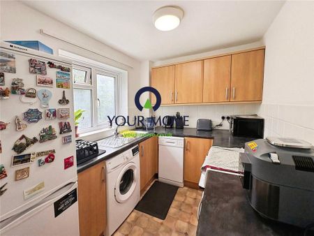 2 bedroom flat to rent - Photo 4