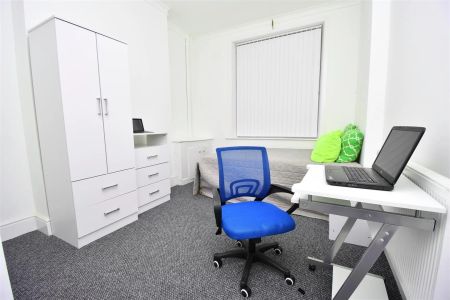 1 bed house share to rent in Bar Street, Burnley, BB10 - Photo 2
