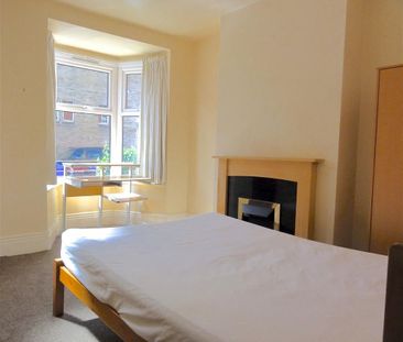 1 bedroom in a house share to rent - Photo 6