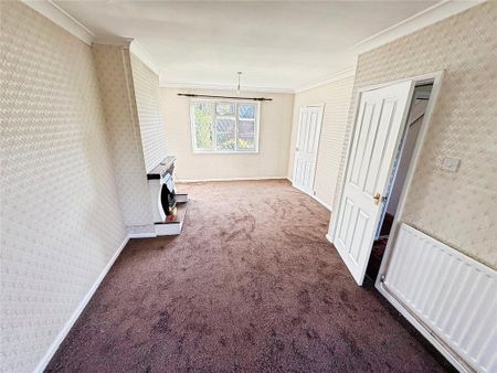 2 bedroom semi-detached house to rent - Photo 2