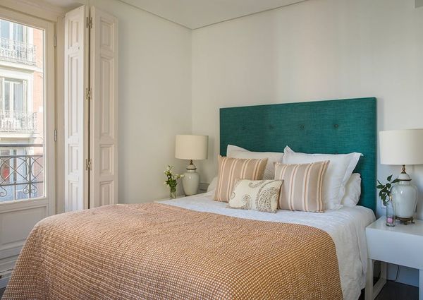 Calle de Fernando VI, Madrid, Community of Madrid 28004