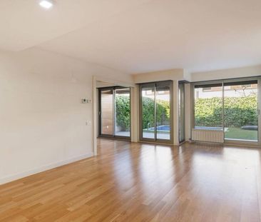 Luxury 4 room Detached House for rent in Sabadell, Catalonia - Photo 4