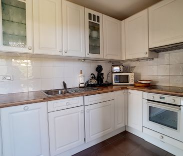Location Appartement 2 pièces 49m² JUAN LES PINS 06160 - Photo 5
