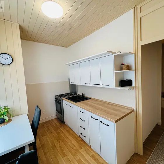 Pronájem pěkného bytu 2+1 v Ostravě Porubě - Photo 1