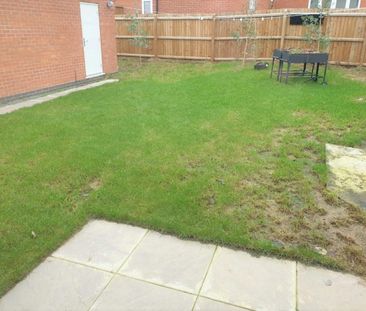 Detached house to rent on - Photo 6