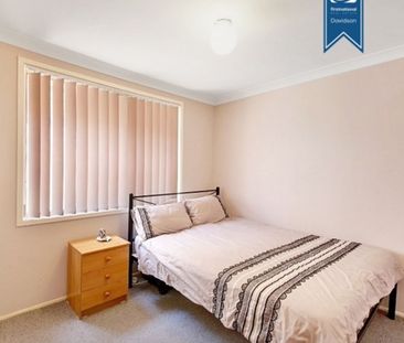 The Perfect Home for a Small Family! - Photo 4