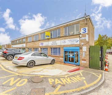 Property to rent - Photo 4