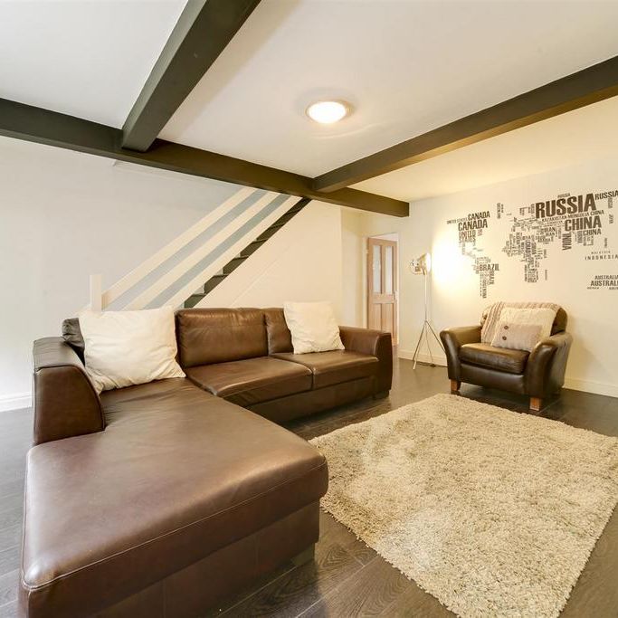 2 bedroom terraced house to rent - Photo 1