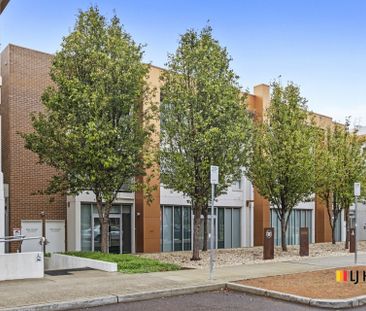 Thoughtful Floorplan and Morning Sun - Photo 2