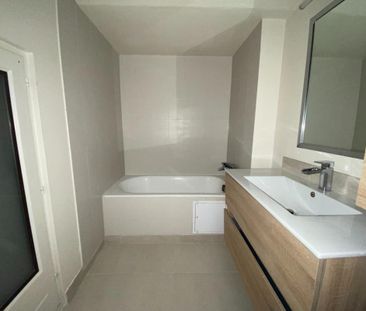 Location Appartement 2 pièces Meublé 52m² AVIGNON 84000 - Photo 6