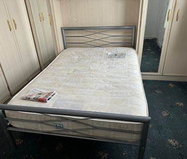 3 Bed Terraced House, Leicester, LE4 - Photo 3