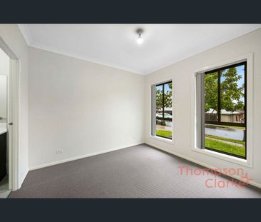 15 Arrowgrass Street, Aberglasslyn, NSW 2320 - Photo 6