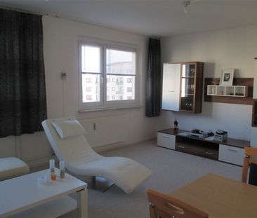 Schmuckstück: Möblierte 2-Raum-Wohnung mit Aufzug - Photo 1