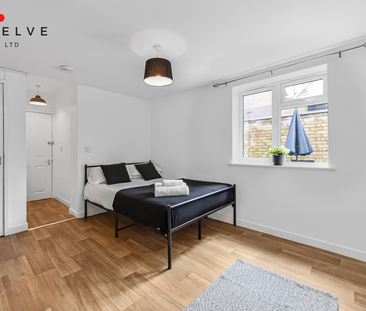 Studio to rent - Photo 2